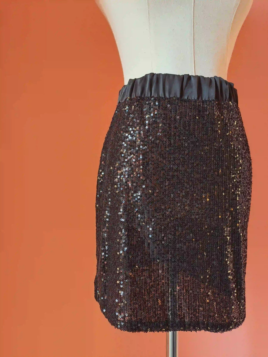 Elegance in Motion Skirt - Paillettes Nero - ELLY