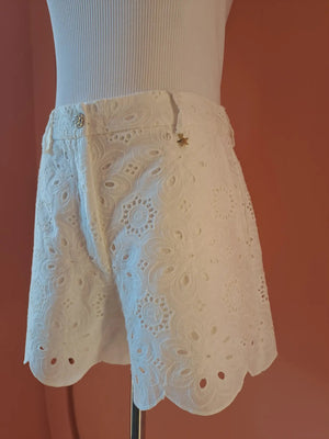 Eyelet Embroidered Shorts – Bianco - ELLY