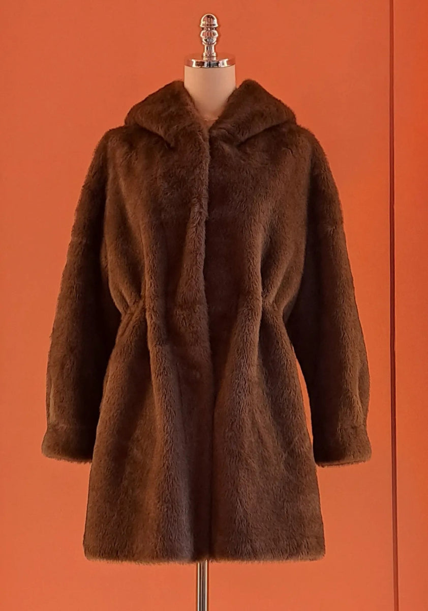 Luxora Plush Italian Hooded Coat – Moro Visone - ELLY