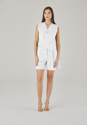 Bianco High-Waisted Pleated Shorts - ELLY