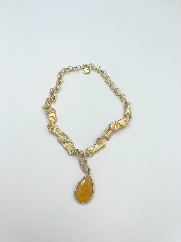 18 karat gold plated necklace featuring a striking agate stone pendant - ELLY